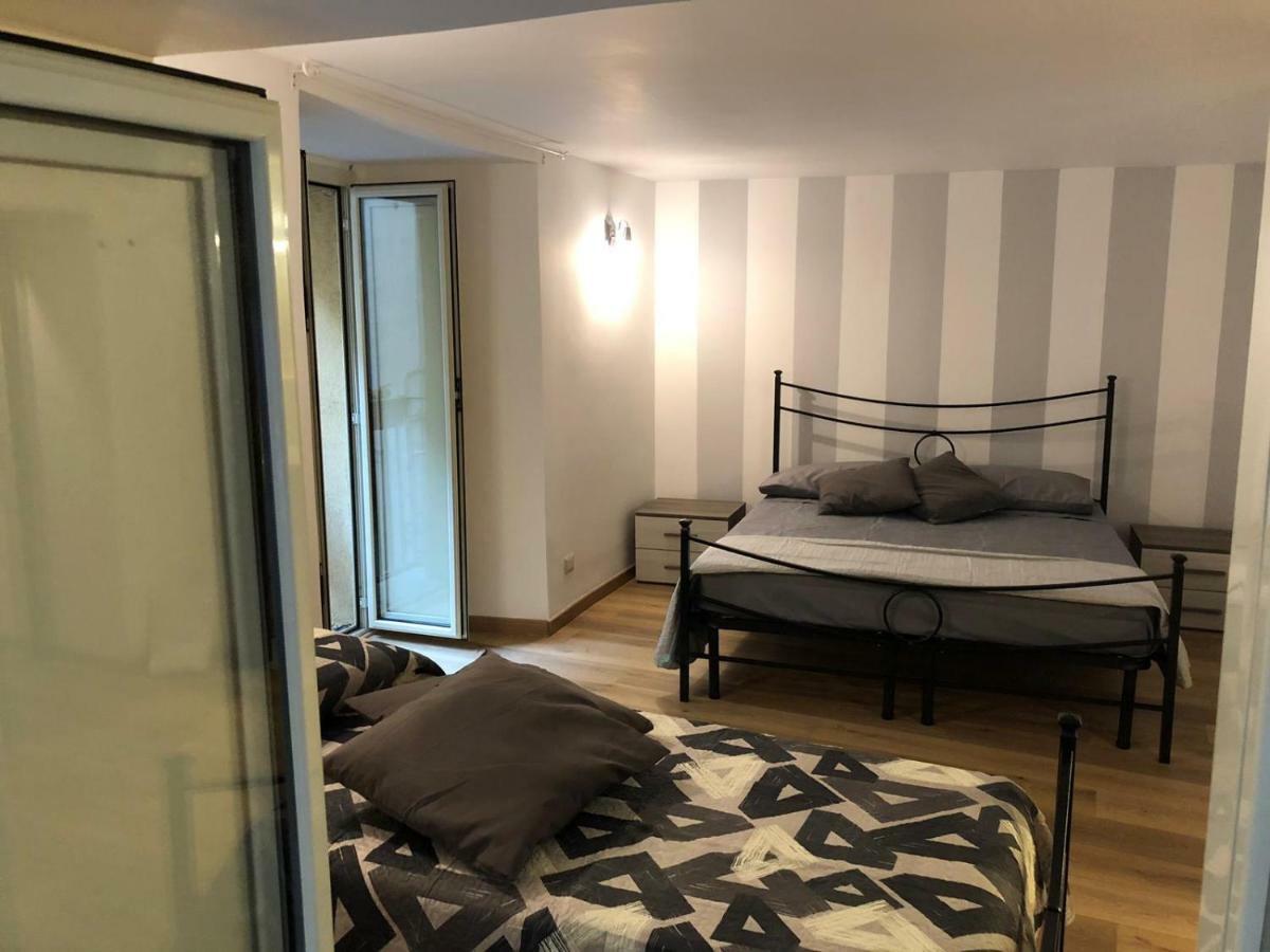 Hôtel Athmosfera Nova 18 à Naples Extérieur photo
