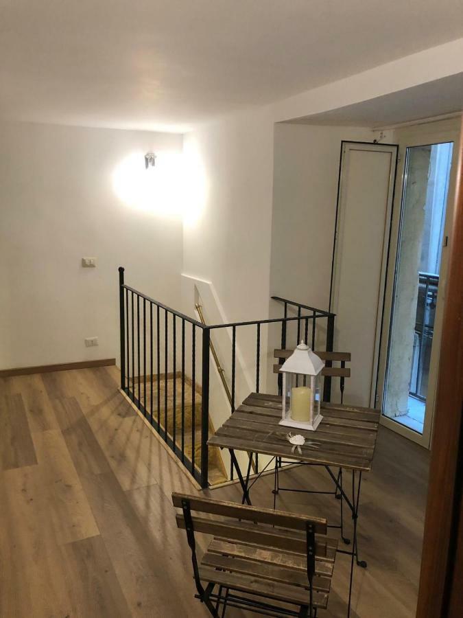 Hôtel Athmosfera Nova 18 à Naples Extérieur photo