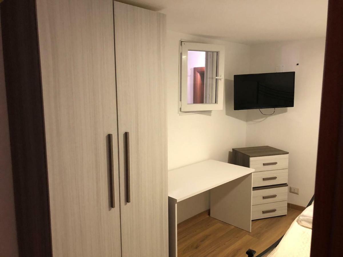 Hôtel Athmosfera Nova 18 à Naples Extérieur photo