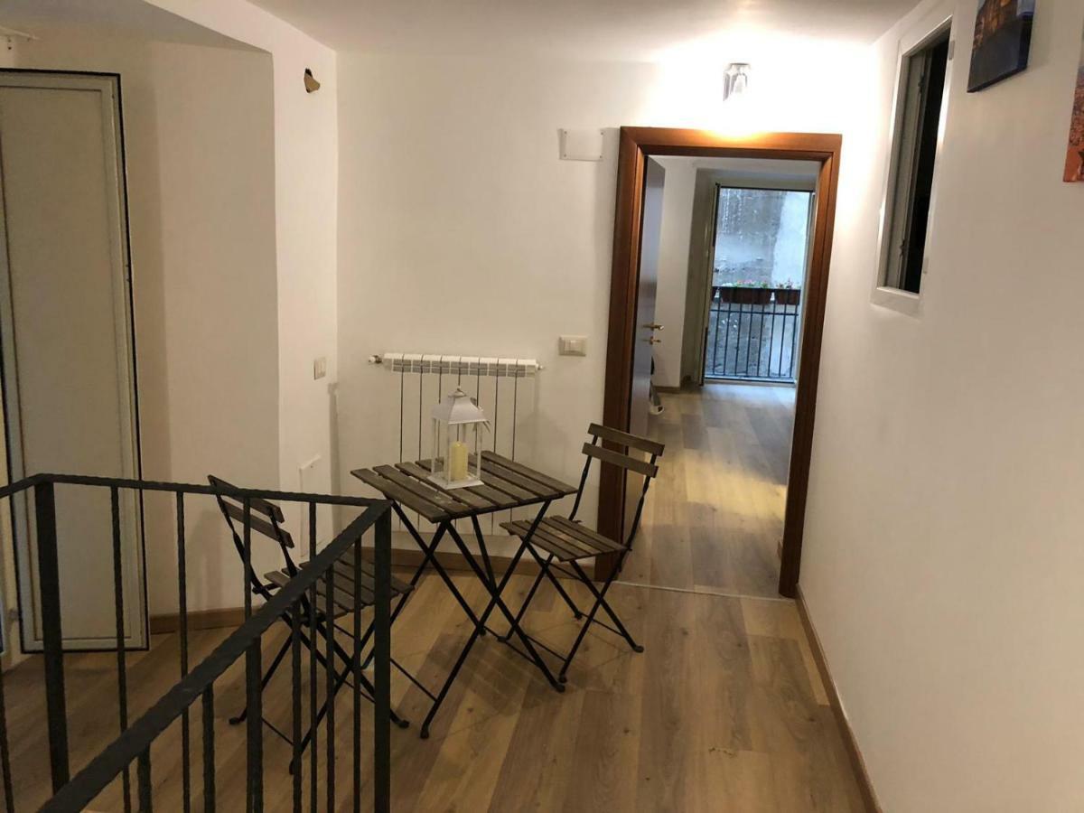 Hôtel Athmosfera Nova 18 à Naples Extérieur photo