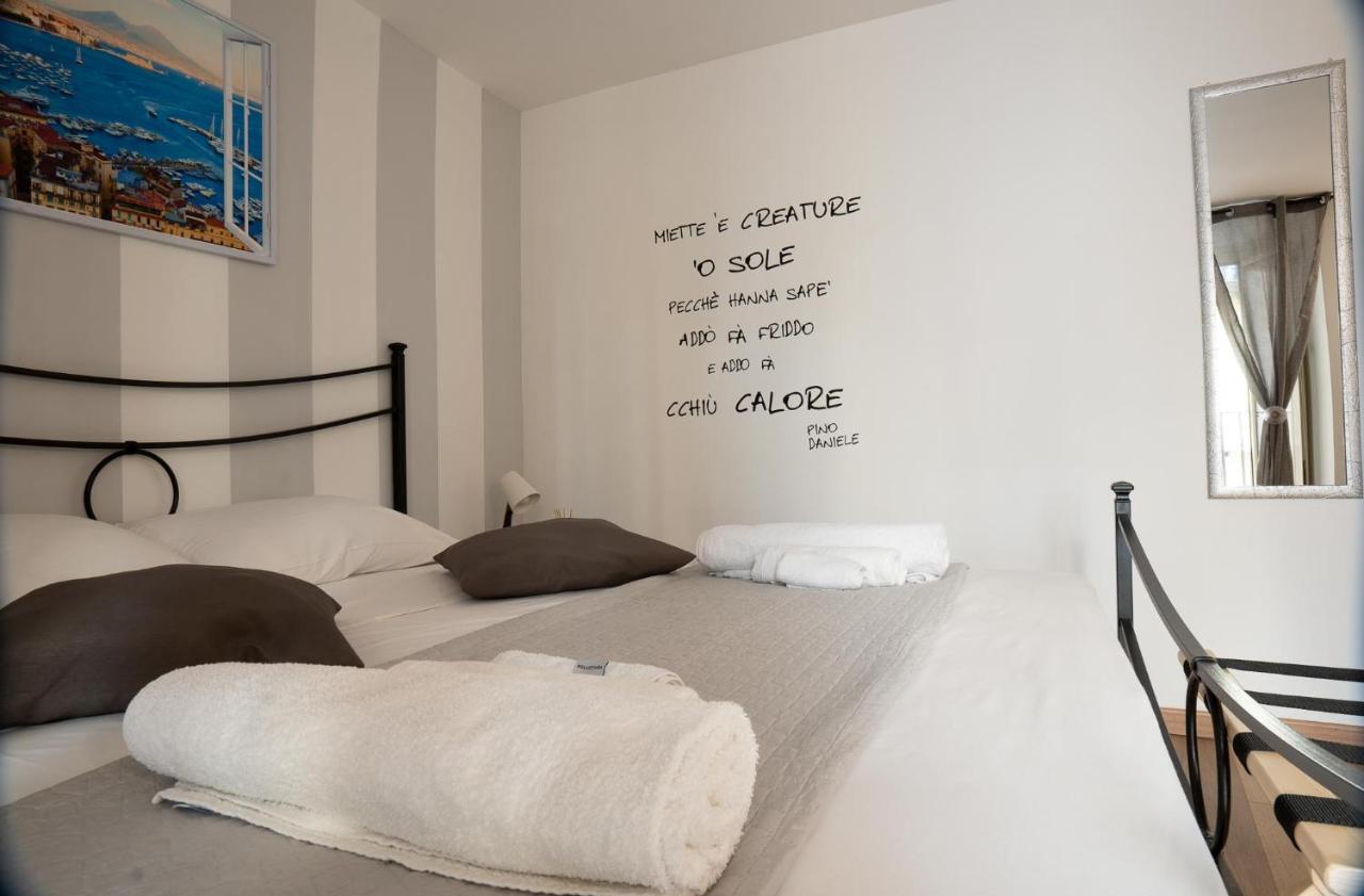 Hôtel Athmosfera Nova 18 à Naples Extérieur photo
