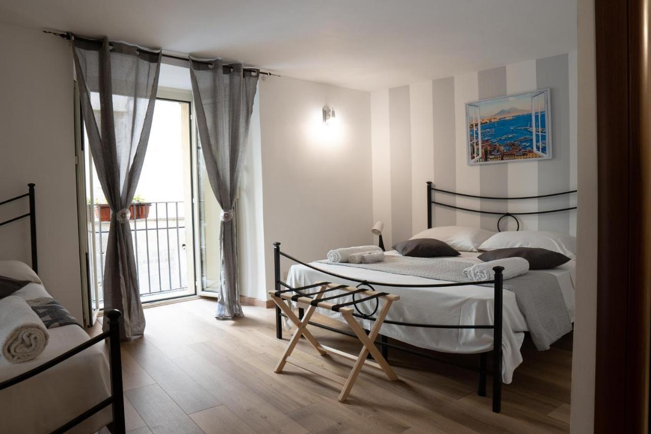 Hôtel Athmosfera Nova 18 à Naples Extérieur photo