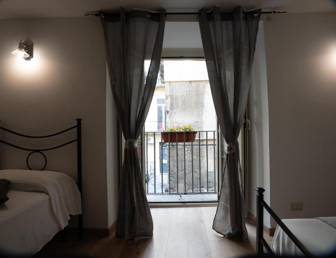 Hôtel Athmosfera Nova 18 à Naples Extérieur photo